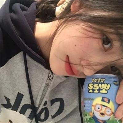 艳阳春色